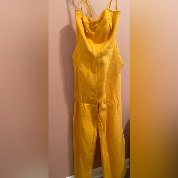 Moon River South Moon Under Yellow Jumpsuit with pockets size SMALL - Picture 7 of 8